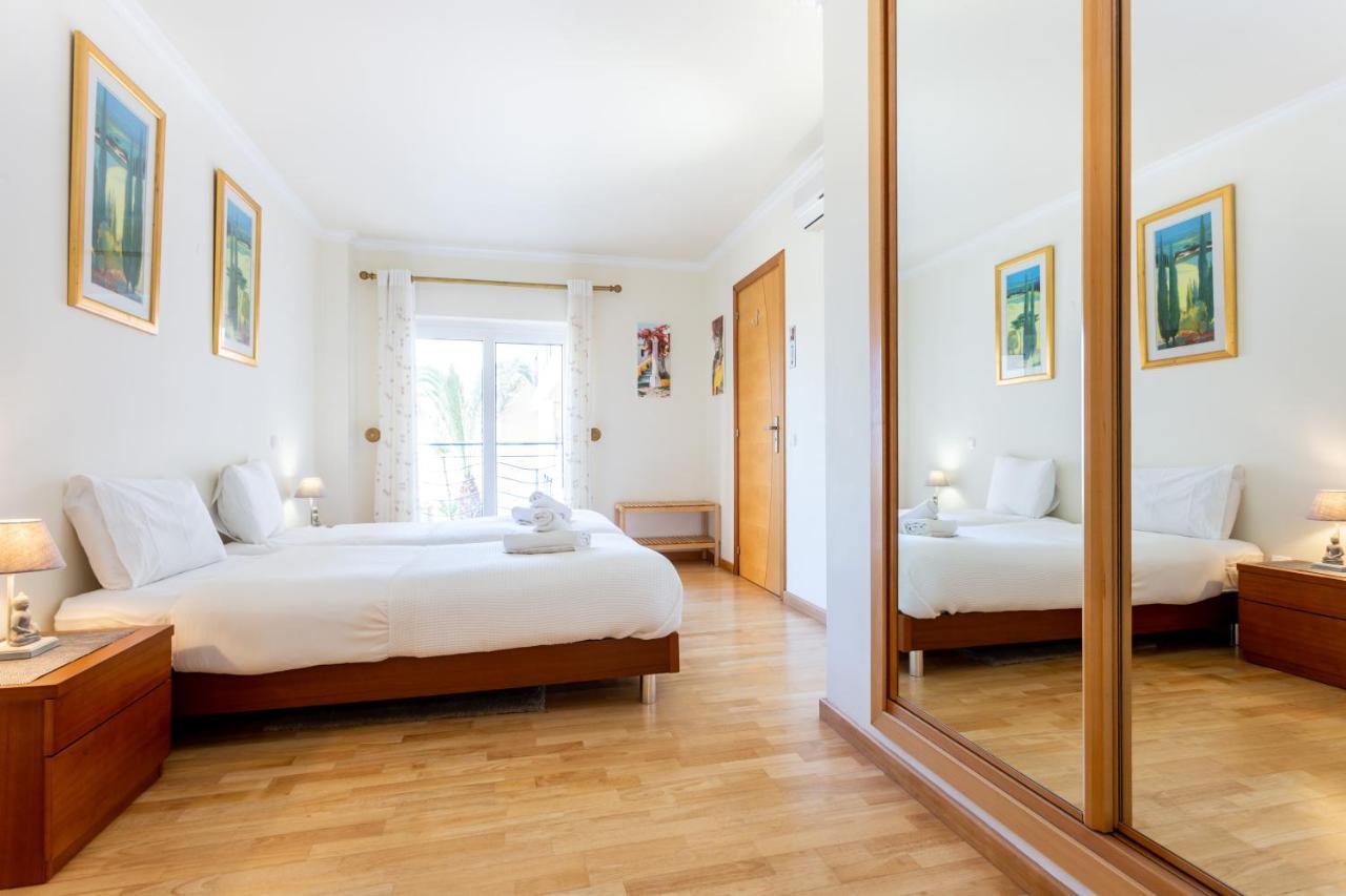 Mira Baia - Meia Praia Family Apartment Lagos Zewnętrze zdjęcie