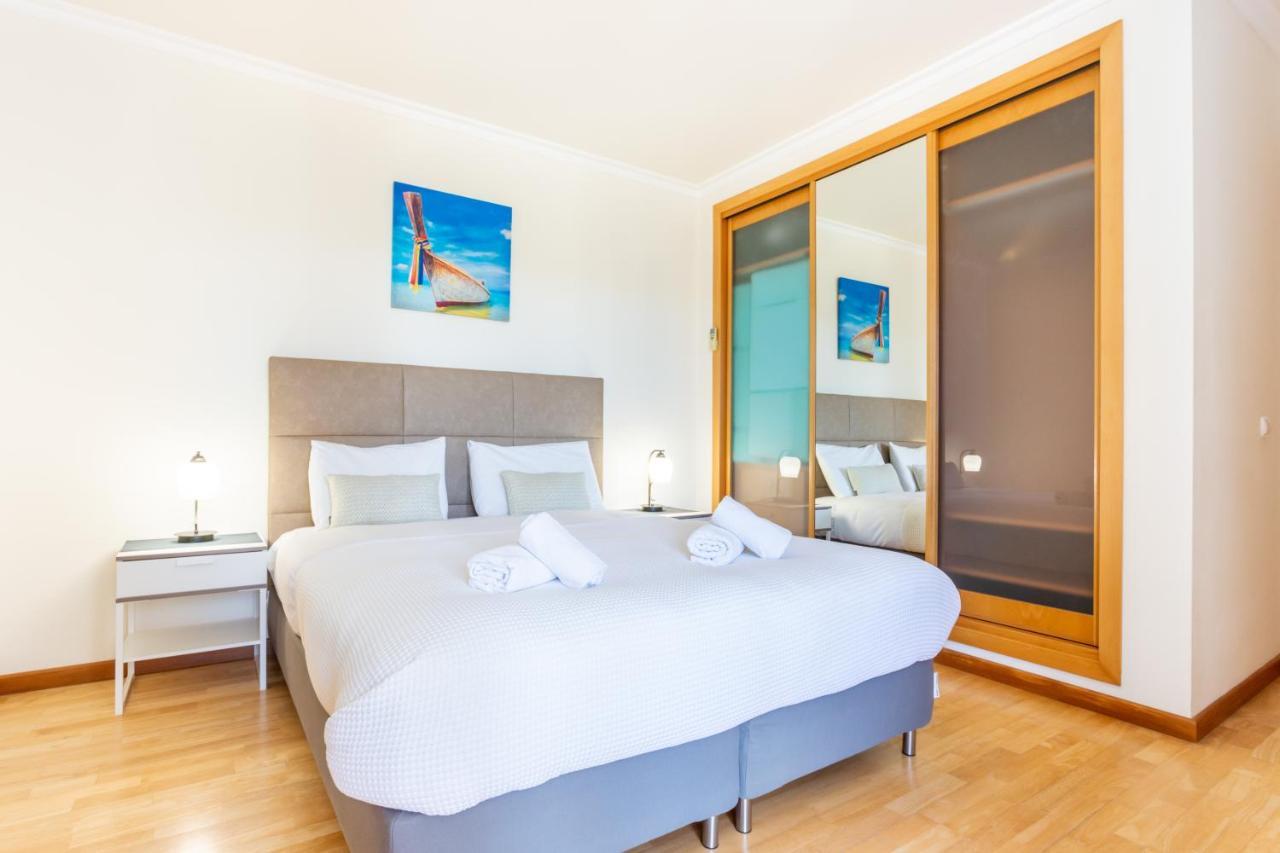 Mira Baia - Meia Praia Family Apartment Lagos Zewnętrze zdjęcie