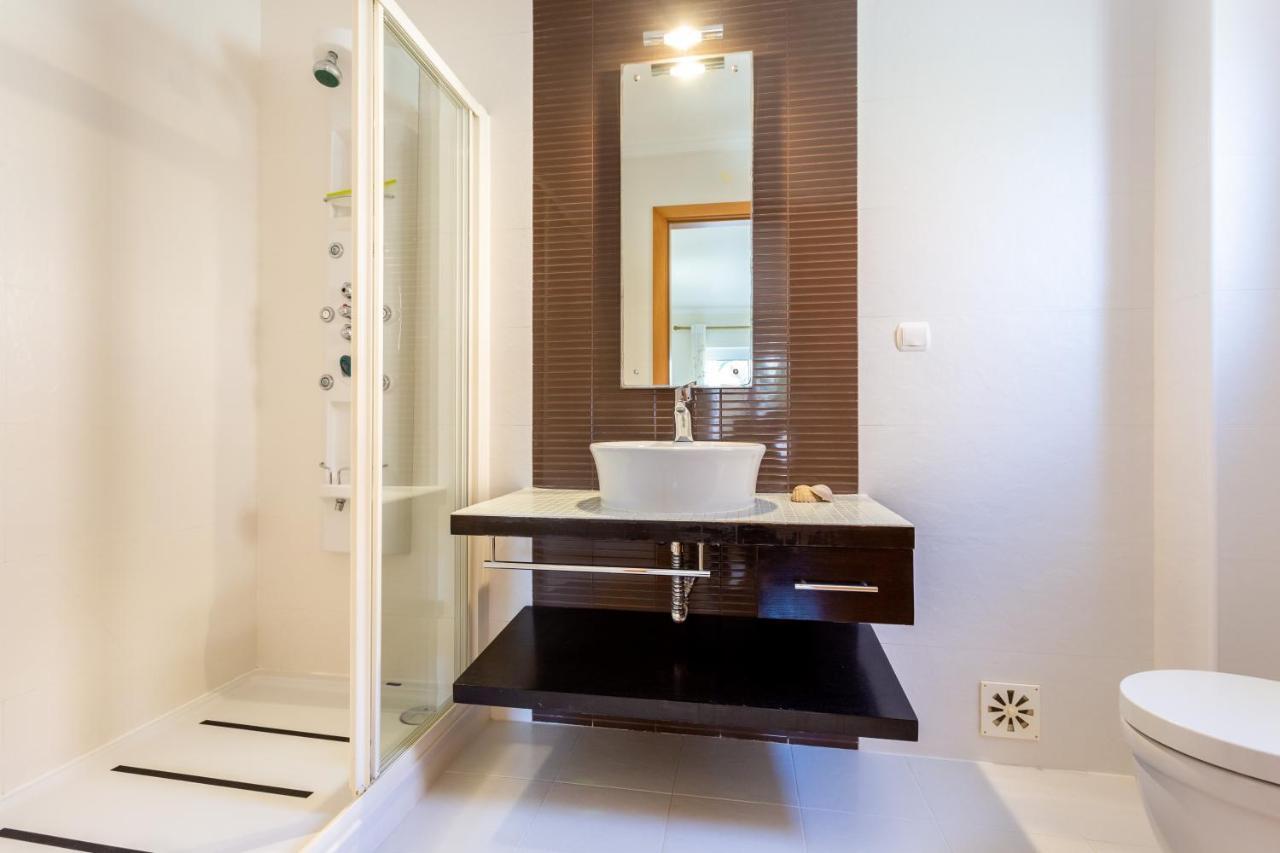 Mira Baia - Meia Praia Family Apartment Lagos Zewnętrze zdjęcie